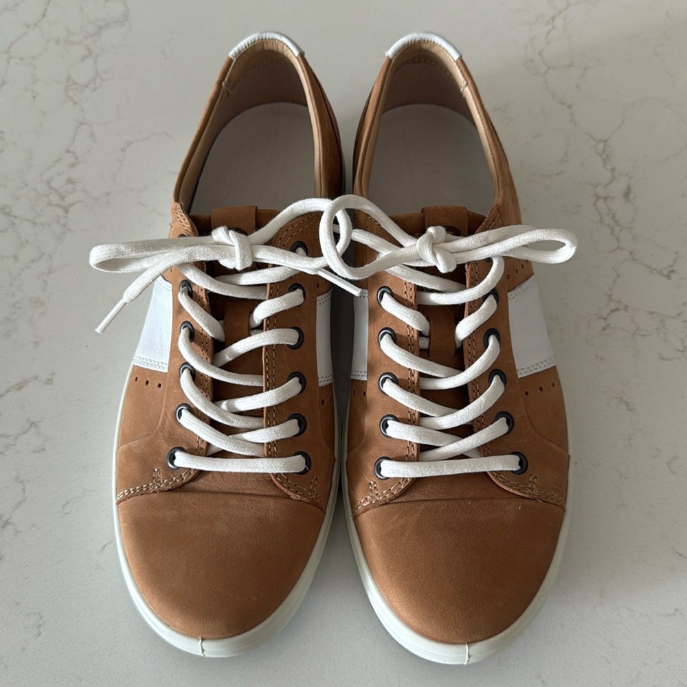 ECCO Size US7 Soft 7 Tan
Cream/white Leather Casual Mens
Sneakers